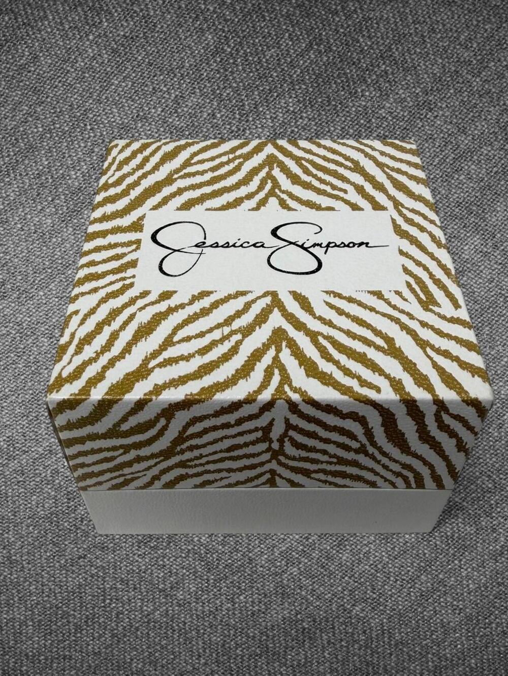 Jessica Simpson Silver Rhinestone Ring Watch NWT - Picture 8 of 8